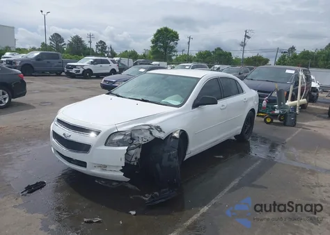 2011 Chevrolet Malibu Ls z USA, uszkodzony, nr VIN 1G1ZB5E16BF172400
